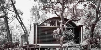 Glenn Murcutt’s Ball-Eastaway House, Glenorie, NSW