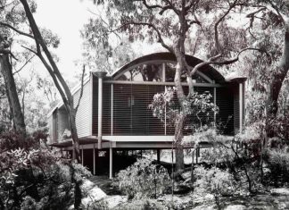 Glenn Murcutt’s Ball-Eastaway House, Glenorie, NSW