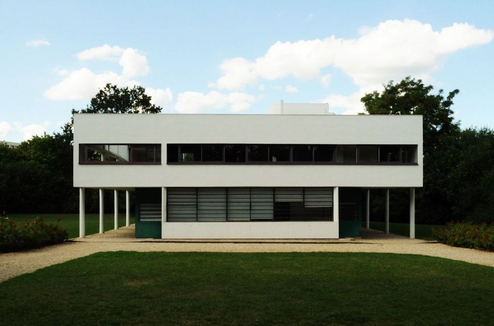 Villa Savoye, Poissy, outskirts of Paris, Le Corbusier, 1929